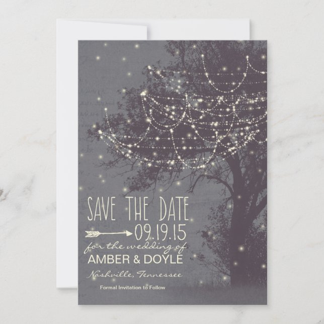 Rustic Save the Date, Gamla Träd med String Ljus Spara Datumet (Framsida)