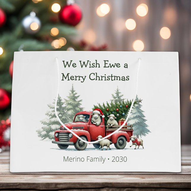 Rustic Sheep Vintage Red Lastbil (vintage red truck sheep, we wish ewe a merry christmas large gift bag
)