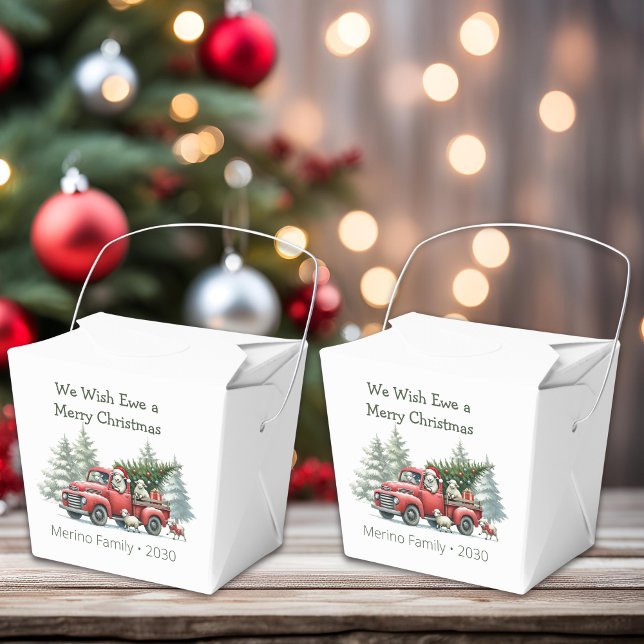 Rustic Sheep Vintage Red Lastbil Presentaskar (we wish ewe a merry christmas vintage red truck party favor box)
