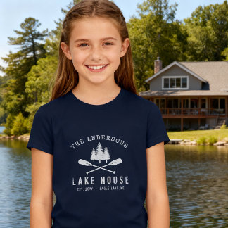 Rustic Sjö House Family Namn Boat Oars Träd T Shirt