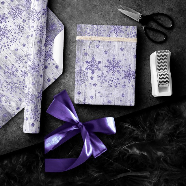 Rustic Snöflingor | Skandinaviens Lila Lavender Presentpapper (Skapare uppladdad)