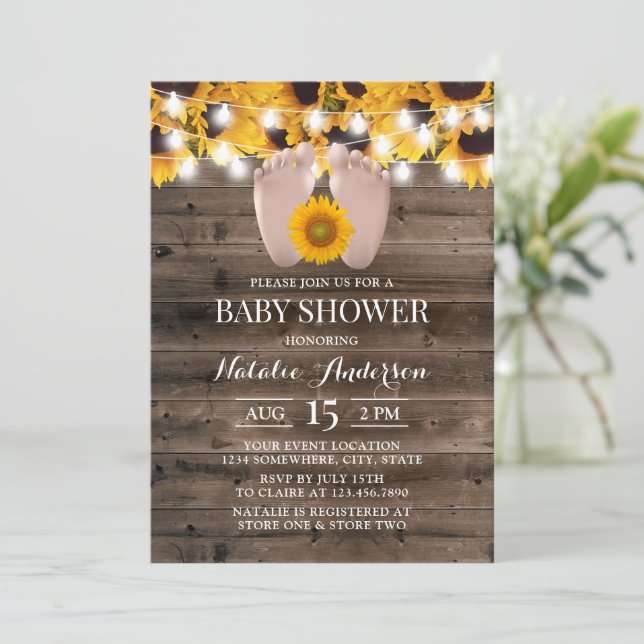 Rustic Solros Barn Wood Baby Feet Baby Shower I Inbjudningar (Stående Fram)