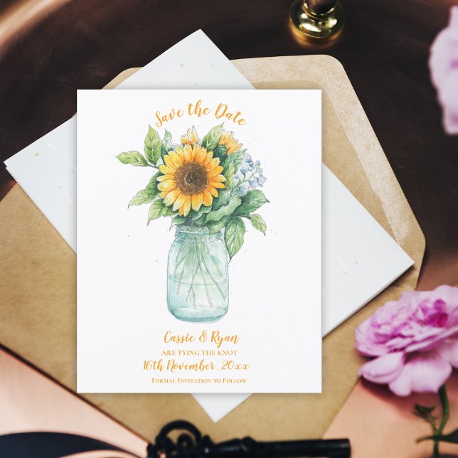 Rustic Solros Mason Burk Bröllop spara datum Vykort (Rustic Sunflower Mason Jar Wedding Save the Date Postcard)