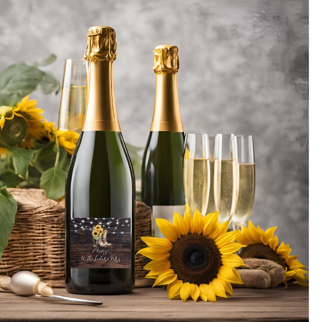Rustic Solros Wood Ljus Cheers (Boots & Bubbly Wine Label)