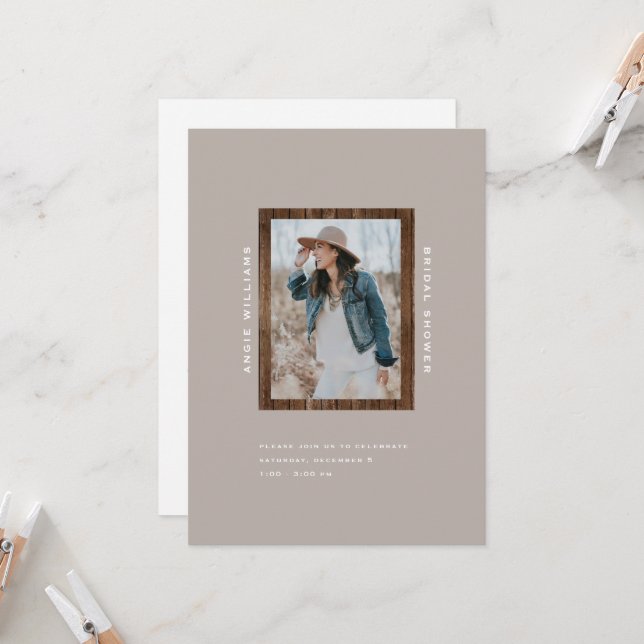 Rustic Solros Wood Taupe II Möhippa Inbjudningar (Fram/Back In Situ)