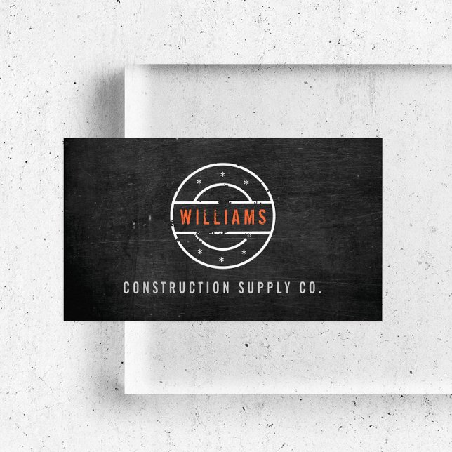 Rustic Stamped Logotyp på Black Wood Construction Visitkort (Skapare uppladdad)
