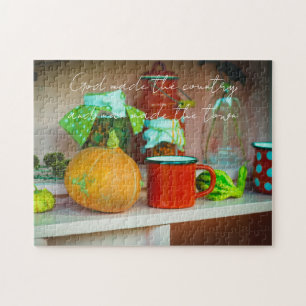 Rustic still Life med en Pumpkin och en Red Mugg Pussel