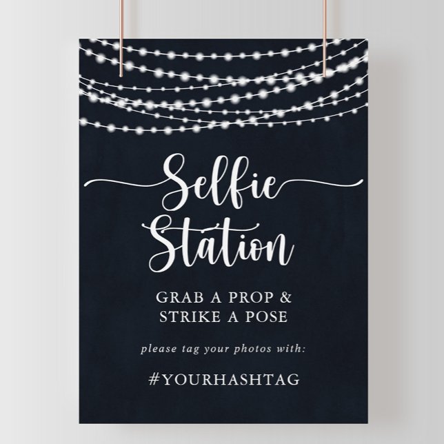 Rustic String Ljus Selfie Station-tecken Poster (Skapare uppladdad)