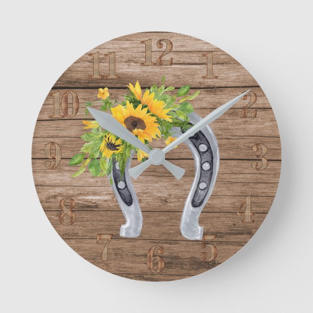 Rustic Sunrows Horseshoe Charm Southern Living Rund Klocka (Framsida)
