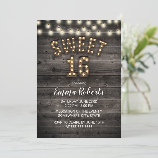 Rustic Sweet 16 String Ljus Barn Wood Birthday Inbjudningar (Stående Fram)