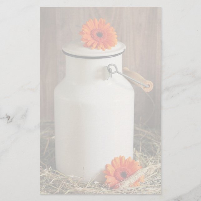 Rustic White Mjölk Jug med Orange Flowers Photo Brevpapper (Framsida)