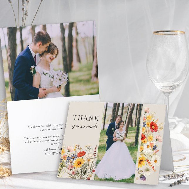 Rustic Wildblom2 Photo Vibrant Blommigt Bröllop Tack Kort (Wedding Photo thank you card from Rustic Wildflower Wedding Collection by Darling & May)