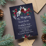 Rustic Winter Red Burgundy Navy Blommigt Bröllop Inbjudningar<br><div class="desc">Blommigt bukett av rött burgundi och ro med gräs grönt fir grenar och lövbröllopsmall med en finare modern contemporary som kan bytas ut mot manustext över en mörk vid midnatt,  blå krita.                Inbjudan är perfekt för vintertid blommigt Jul/säsong bröllop.</div>