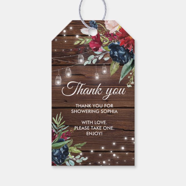 Rustic Wood Burgundy Blommigt Ljus Möhippa Presentetikett (Framsidan)
