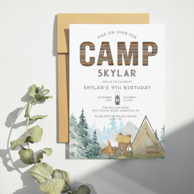 Rustic Wood Camping Birthday Inbjudningar (Skapare uppladdad)