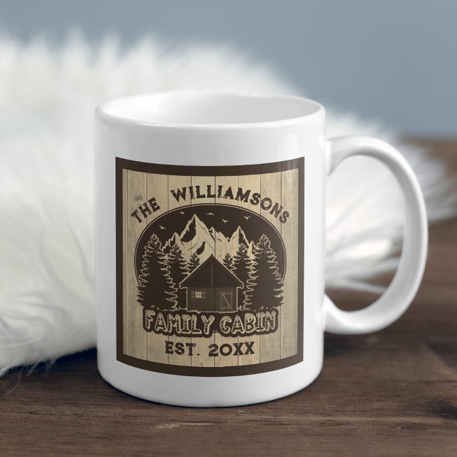 Rustic Wood Family Cabin Home Brown Namn Keepsaké Kaffemugg (Skapare uppladdad)