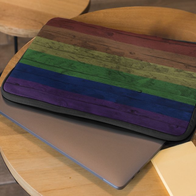 Rustic Wood Grain Gay pride Rainbow Flagga Laptop Fodral (Skapare uppladdad)
