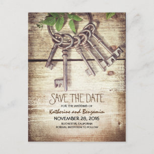 Rustic Wood Save the Date with Skeleton Nycklar Meddelande Vykort