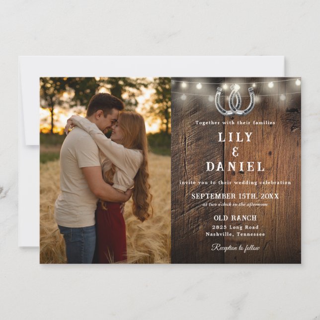 Rustic Wood String Lights Photo QR Code Wedding Inbjudningar (Framsida)