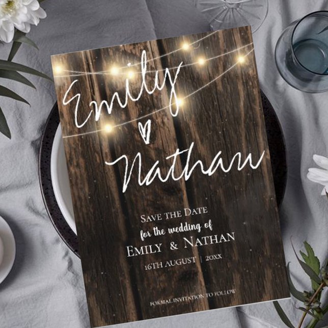 Rustic Wood String Ljus Bröllop spara datum Inbjudan Vykort (Skapare uppladdad)
