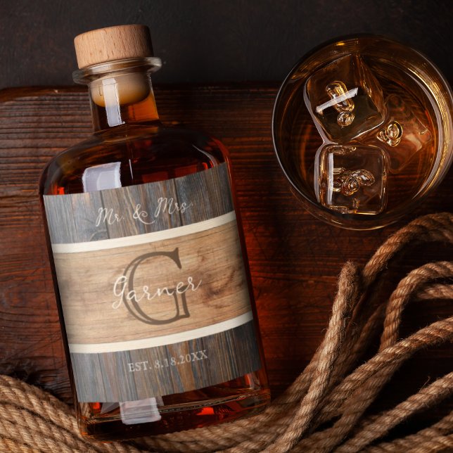 Rustic Wood Tone Bröllop Liquor Flaska etikett Set (Skapare uppladdad)
