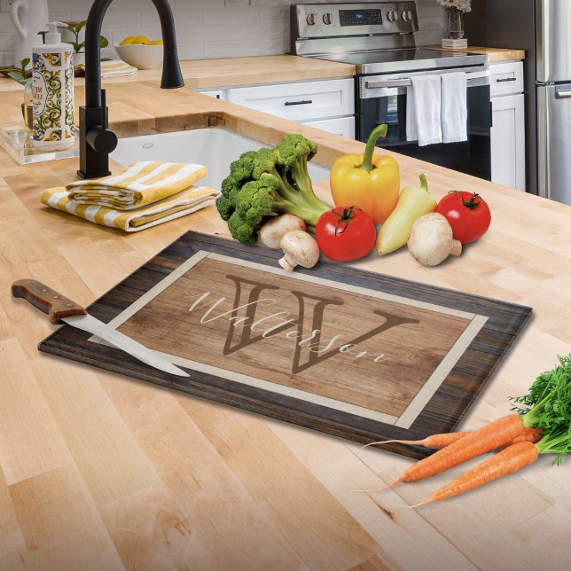 Rustic Wood Tone Monogram (Skapare uppladdad)