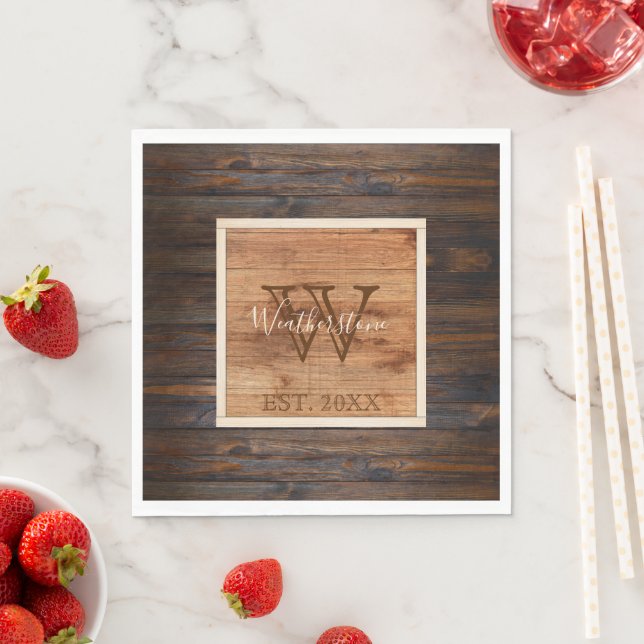 Rustic Wood Tone Monogram Luncheon Pappersservett (Insitu)