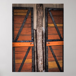 Rustic Wooden Barn Doors with Träd Trunk Center Poster