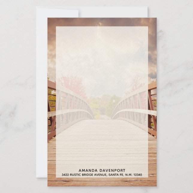 Rustic Wooden Bridge i Land Brevpapper (Framsida)