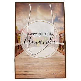 Rustic Wooden Bridge i Land på födelsedagen