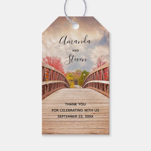 Rustic Wooden Bridge i Land Presentetikett (Framsidan)