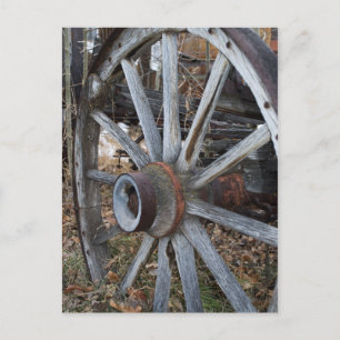 Rustic Wooden Wagon Wheel Vykort