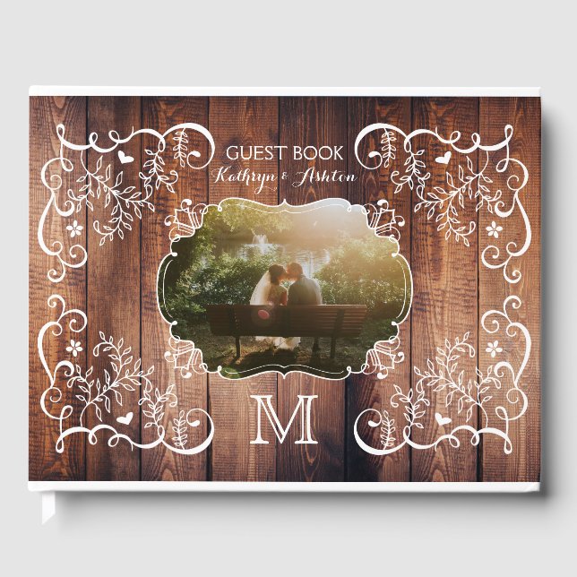 Rustic Woodland Bröllop Photo Wood Panel Monogram Gästböcker (Framsida)