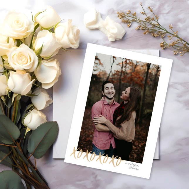 Rustic XOXO Hugs & Kisses Valentine-fotokort Inbjudningar (Skapare uppladdad)