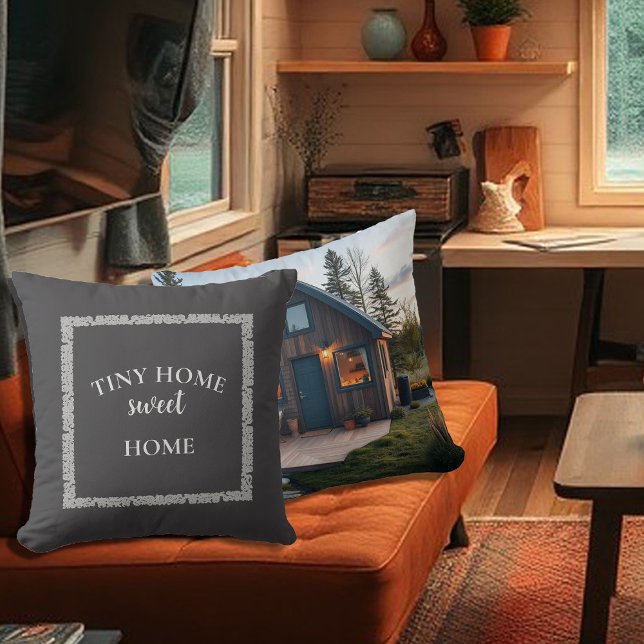 Rustig, liten, söt, hemvänlig vintage kudde (Rustic tiny home sweet home photo vintage throw pillow. Add your own text and photo to personalize.)