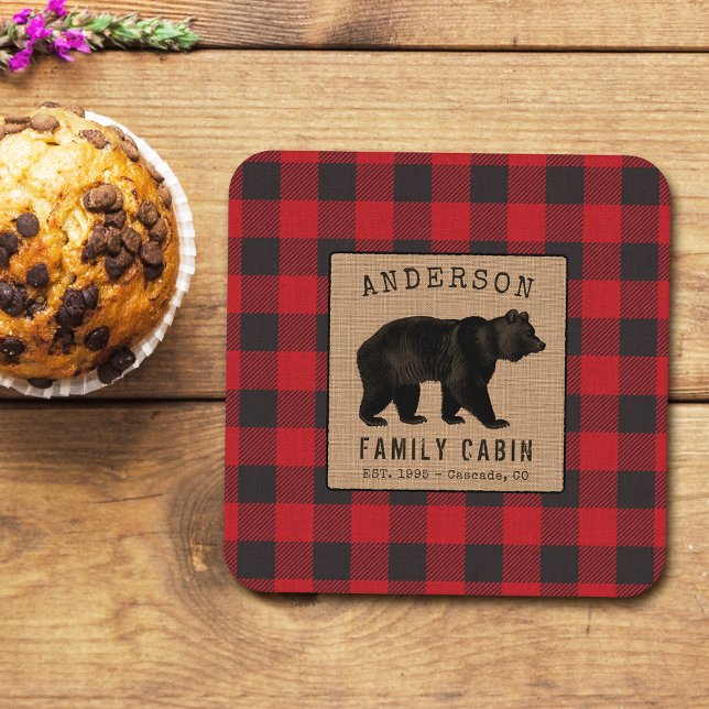 Rustik Bear Family Cabin Red Buffalo Play Burlap Underlägg Papper Kvadrat (Skapare uppladdad)