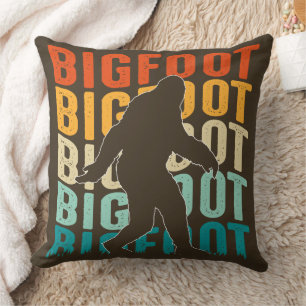 Rustik Bigfoot Sasquatch Grafisk Brun Kudde
