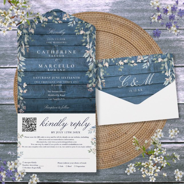 Rustik Blå Trä Blommig Grönska QR-kod Bröllop (Rustic Blue Wood Floral Greenery QR Code Wedding All In One Invitation)