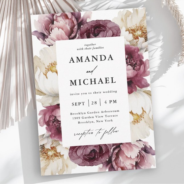 Rustik Blommigt Abundance Romantic Blooms Inbjudningar (A beautifully feminine wedding invitation with rustic charm.)