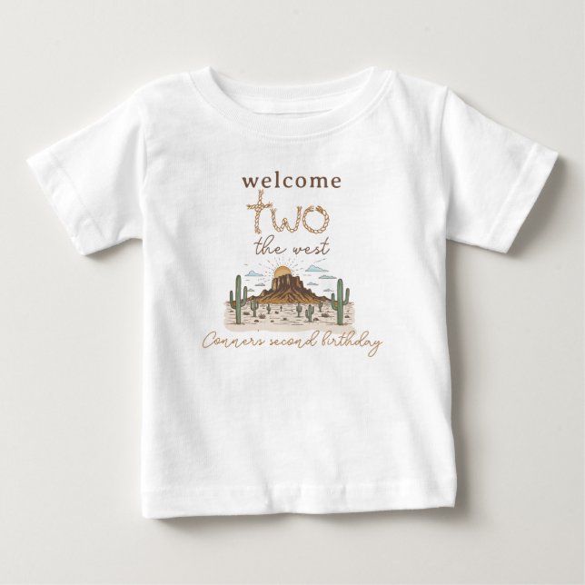 Rustik Brunt Välkommen Till Väst 2-års Födelsedag  T Shirt (Framsida)