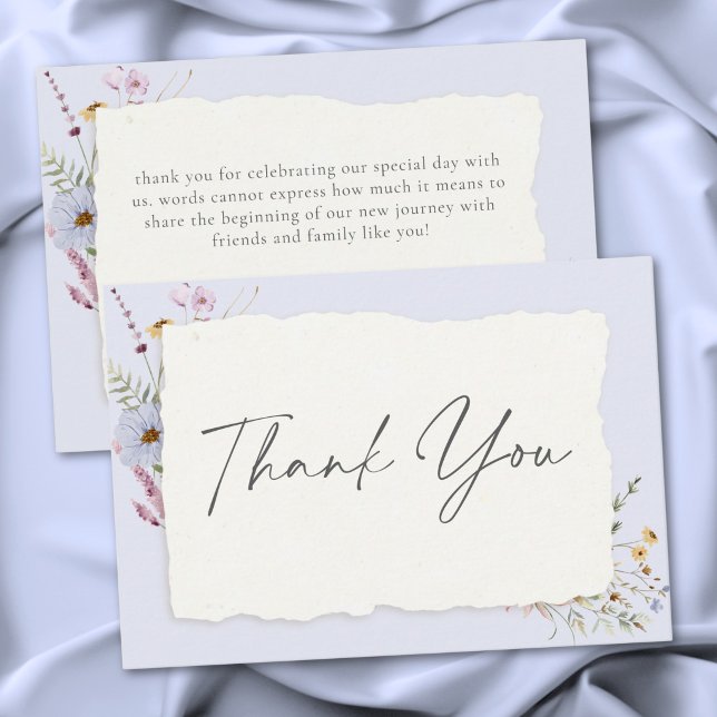 Rustik Dammtor Blue Romantisk Vildblomma Bröllop Tack Kort (Rustic Dusty Blue Romantic Wildflower Wedding Thank You Card)