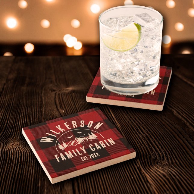 Rustik Family Namn Cabin Sjö House Red Play Stenunderlägg (Skapare uppladdad)