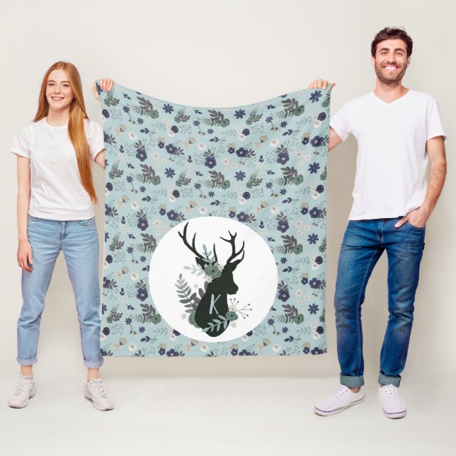 Rustik hjorthuvud Blå Blommig Monogram Initial Fleecefilt (På plats)