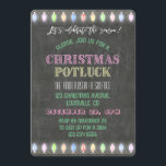 Rustik jul Potluck Chalkboard String Ljus Inbjudningar<br><div class="desc">Rustic jul Potluck Chalkboard String Ljus. En färgstark och glatt design för inbjudan din vän att fira säsongen! Använda Anpassa verktyg om du vill lägga till Ifo,  gör ändringar. Om du vill ha matchande artiklar går du till min jultursamling.</div>