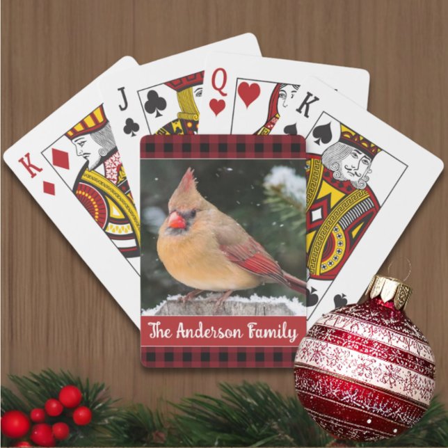 Rustik Julplagt Familj Namn-kardinal Casinokort (Playing cards are a fun stocking stuffer. This cardinal and custom text make them extra special.)