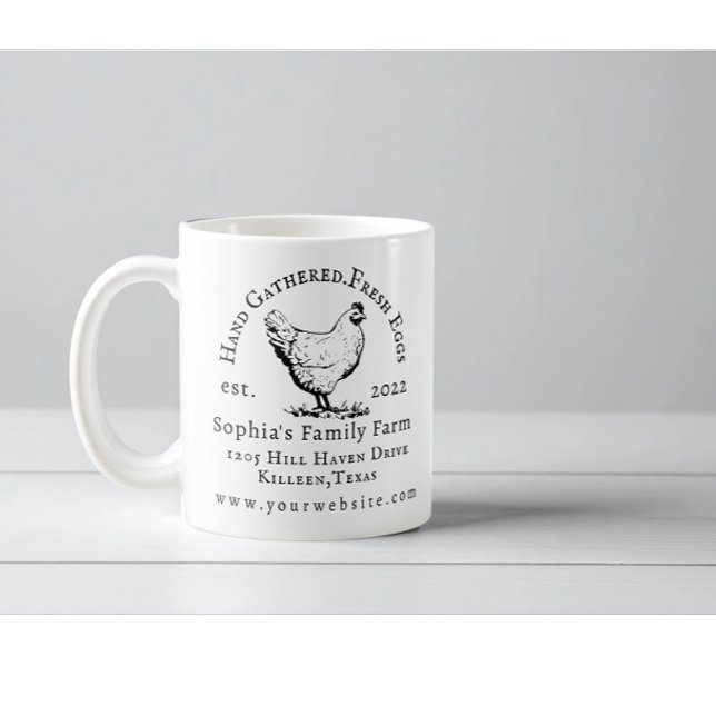Rustik kafferum för kycklinggård - svart text kaffemugg (Modern chicken farm owner name address coffee mug)