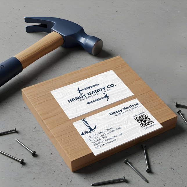 Rustik Modern Trästruktur Handyman Hammare Entrepr Visitkort (Rustic Modern Woodgrain Handyman Hammer Contractor Business Card)