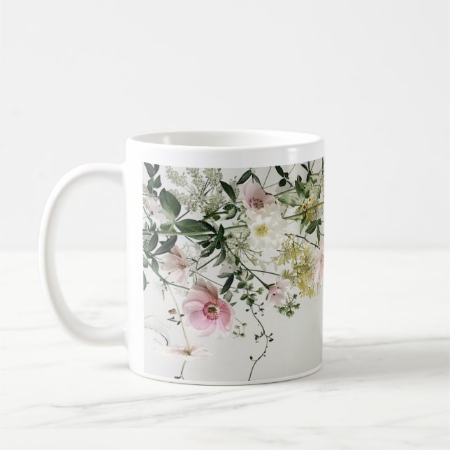 Rustik Mugg med Tät Blommig Mönster | Stugestil He (Vänster)