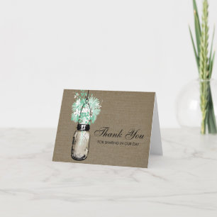 Rustik murskål i jute fylld med vilda blommor tack kort