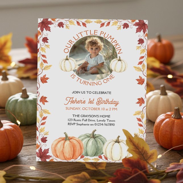 Rustik Pumpa Höst 1-års Födelsedagsfoto Boho Höst Inbjudningar (Little Pumpkin 1st birthday invitation with delicate rustic fall halloween theme by Darling & May)